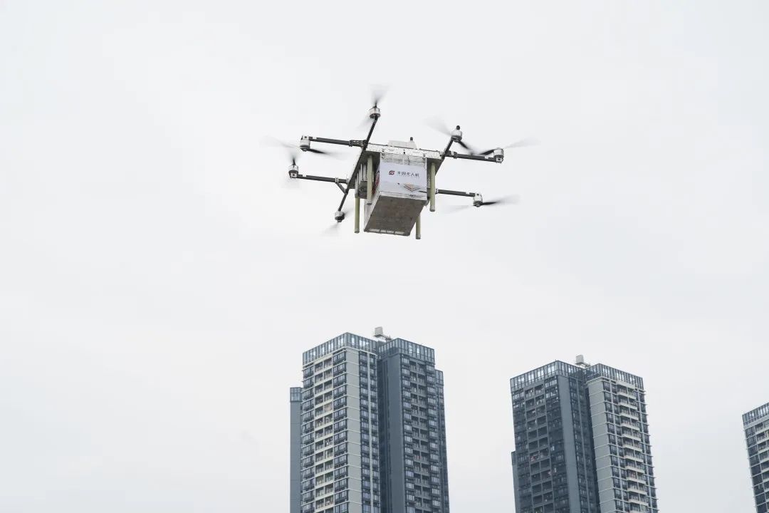 豐翼無人機成功首飛深圳市首條黃金珠寶低空運輸航線！